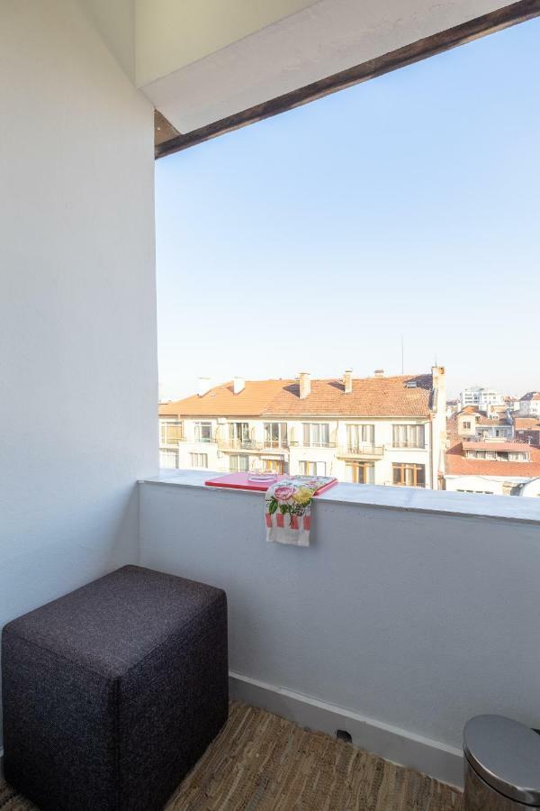 Vitosha Blvd Luxury 2-Bedroom, 2-Bathroom With Balcony Sofia Exterior foto
